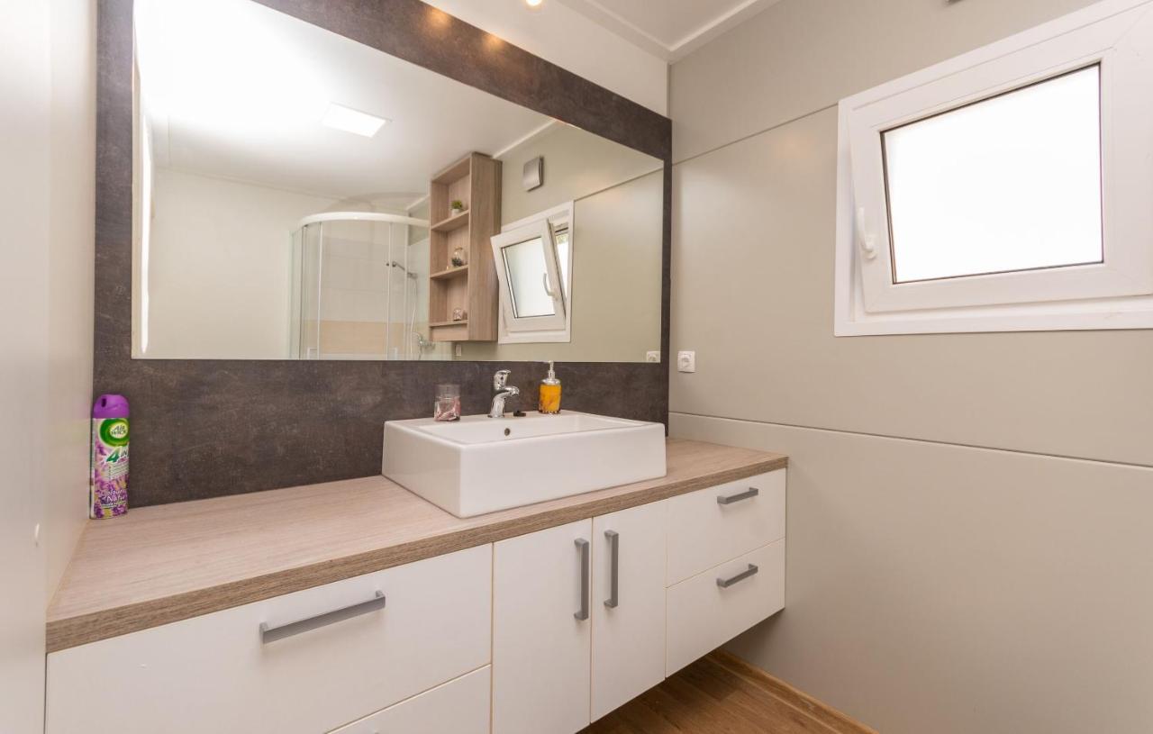 Mobile Home Rock Rose 1 Ткон Экстерьер фото